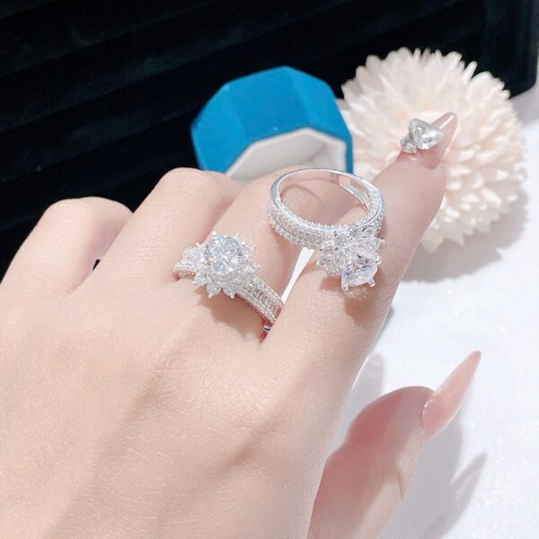 Nhẫn Bạc Nữ Đỉnh Cao Sang Trọng Với Điểm Nhấn Hoa Sen Lộng Lẫy T&T Jewelry NT2251 - Ảnh 9