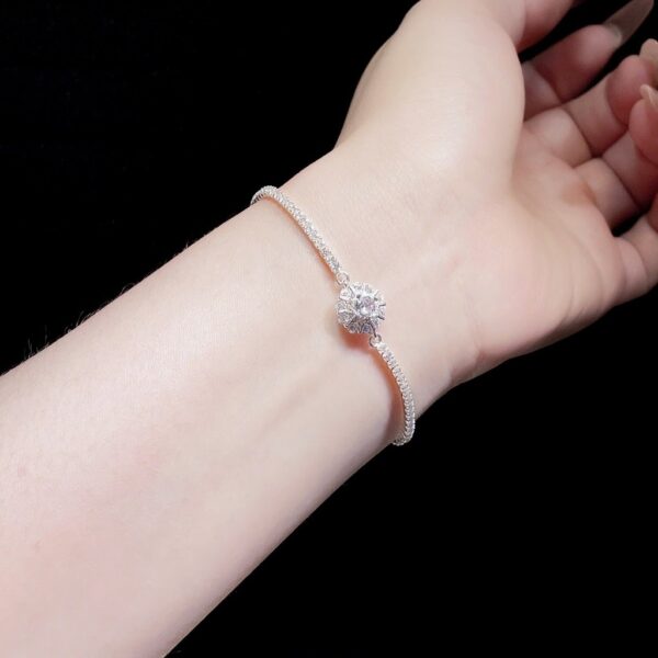Lắc tay Bạc Nữ Đính Đá CZ Lấp Lánh Hình Đóa Hoa Nở Rộ Kiêu Sa T&T Jewelry LT53252 - Ảnh 8
