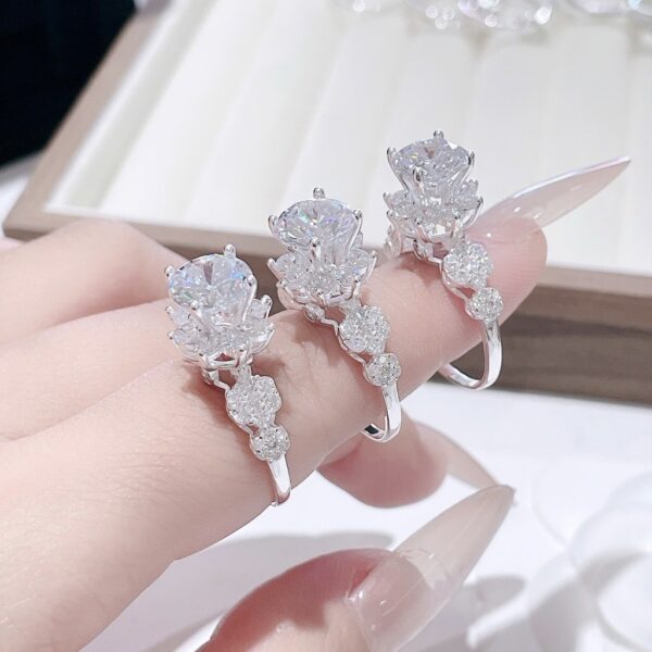 Nhẫn Bạc Nữ Dáng Đóa Hoa Kiêu Sa Tinh Xảo Đính Đá CZ Lấp Lánh từ T&T Jewelry N714251 - Ảnh 7