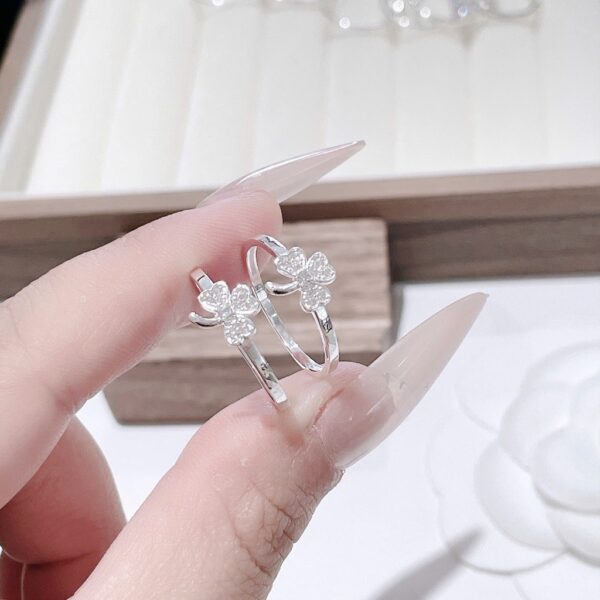 Nhẫn Bạc Nữ Cỏ 4 Lá May Mắn Đính Đá Lấp Lánh Tinh Xảo từ T&T Jewelry N714252 - Ảnh 7