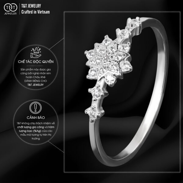 Nhẫn Bạc Nữ Đính Đá CZ Lấp Lánh Hình Hoa Tuyết Tinh Xảo Từ T&T Jewelry N714255 - Ảnh 5