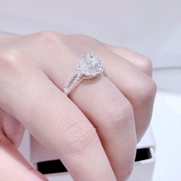 Nhẫn Bạc Nữ Đính Đá Kiểu Hoa Mai Lấp Lánh, Tinh Xảo Tuyệt Đối Từ T&T Jewelry N714256 - Ảnh 9