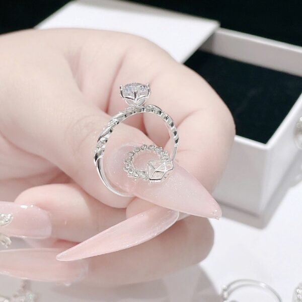 Nhẫn Bạc Nữ Dáng Xoắn Tinh Xảo Đính Đá CZ Lấp Lánh Tôn Da Từ T&T Jewelry N715251 - Ảnh 7