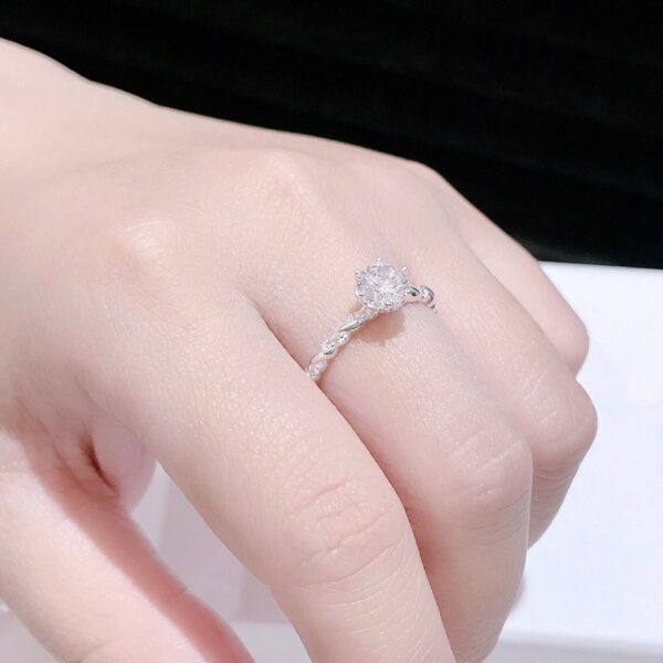 Nhẫn Bạc Nữ Dáng Xoắn Tinh Xảo Đính Đá CZ Lấp Lánh Tôn Da Từ T&T Jewelry N715251 - Ảnh 8