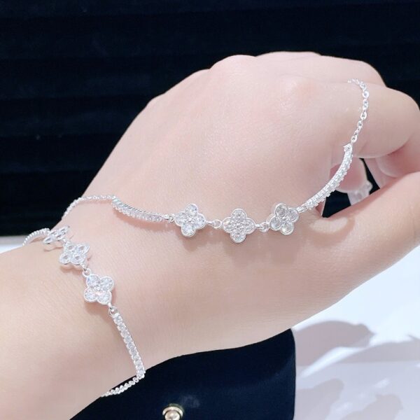 Lắc tay Bạc Nữ Đính Đá Cỏ Bốn Lá May Mắn Tinh Xảo T&T Jewelry LT716252 - Ảnh 6