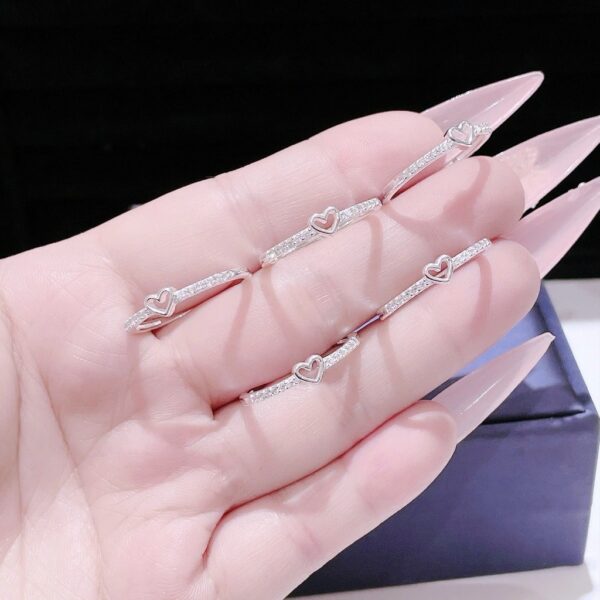 Nhẫn Bạc Nữ Trái Tim Tối Giản Đính Đá CZ Tinh Tế Viền Cong Mềm Mại T&T Jewelry NT28253 - Ảnh 9