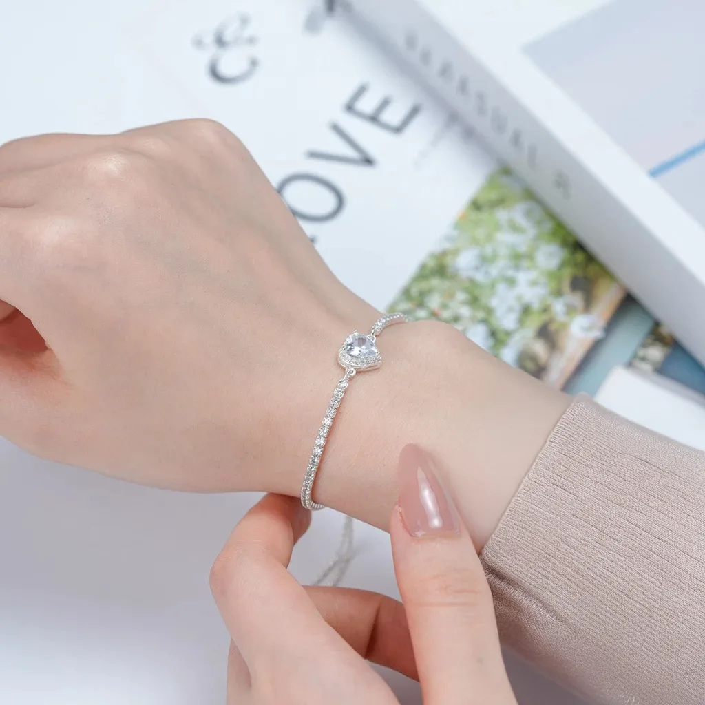 Lắc tay Bạc Nữ S925 Trái Tim Lấp Lánh Tinh Xảo Có Thể Điều Chỉnh Cỡ Tay từ T&T Jewelry LT54257 - Ảnh 8